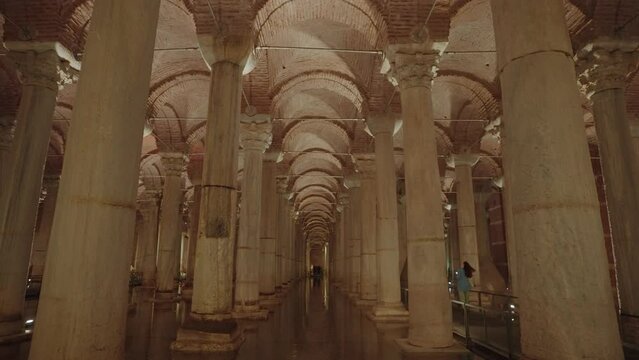 Basilica Cistern Yerebatan Sarnıcı Huge underground Roman water source held up with marble columns Istanbul, Turkey