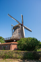 Windmühle in Mitling-Mark, Ostfriesland © Markus Quabach
