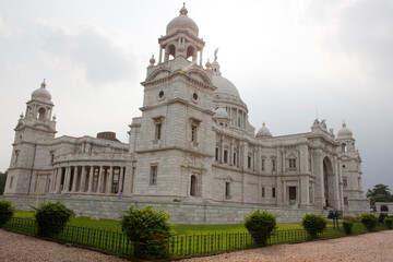 Fototapeta na wymiar India Kolkata Victoria memorial on a cloudy winter day