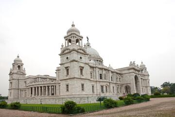 Fototapeta na wymiar India Kolkata Victoria memorial on a cloudy winter day