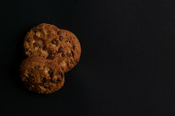 delicious chocolate chip cookies