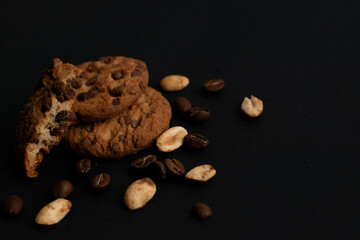 crambled chocolate chip cookies