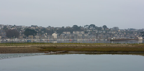 Vue sur le port de Perros-Guirec - Bretagne France