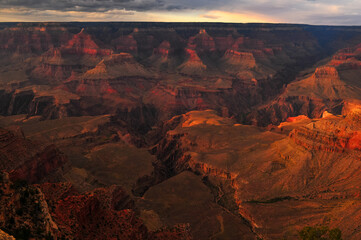 Spectacular sunset from the South Rim of the Grand Canyon National Park, Arizona, Southwest USA.