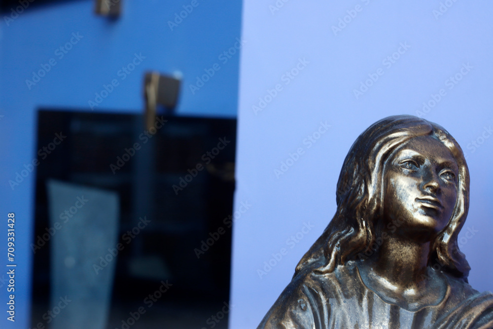 Wall mural statue of jesus christ