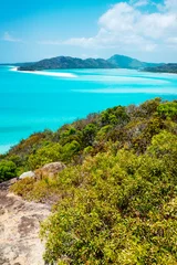 Photo sur Aluminium Whitehaven Beach, île de Whitsundays, Australie Whitehaven Beach is on Whitsunday Island. The beach is known for its crystal white silica sands and turquoise colored waters. Autralia, Dec 2019