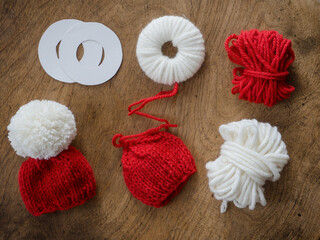 Step-by-Step Guide to Crafting Your Own Mini Santa Hat for you Christmas Eggs 
