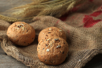 Fototapeta na wymiar Tasty Organic Bun Bread with Sesame Seed and Sun Flower Seed.