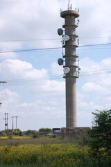Obraz premium old concrete cellphone and mobile tower