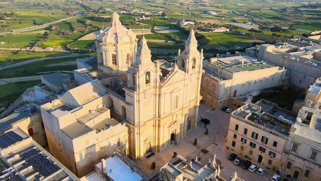 La catedral de San Pablo Malta, Mdina, Il-Katidral Metropolitan ta' San Paw