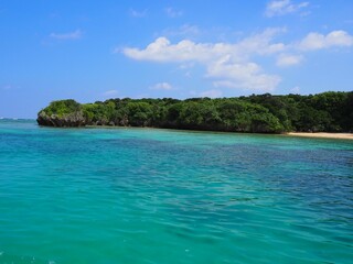Kabira Bay, this is one of the most beautiful sightseeing spots in Ishigaki