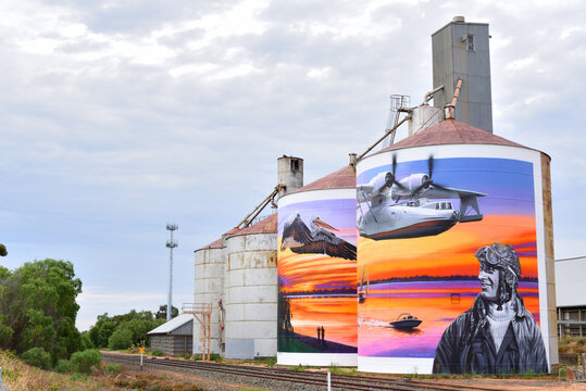 Swan Hill, Victoria, Australia - 3 January 2024 - Silo art installation at the Graincorp site in Lake Boga, is a collection of painted silos and water towers.