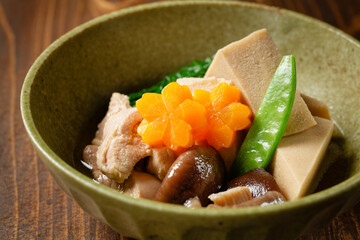 高野豆腐の含め煮