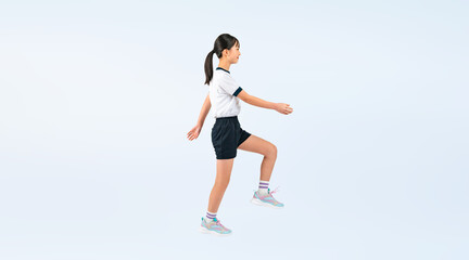 Fototapeta premium 歩く体操服を着た女の子（切り抜き背景透過PNGも販売しております。作成者リンクから「PNG」で検索してください）