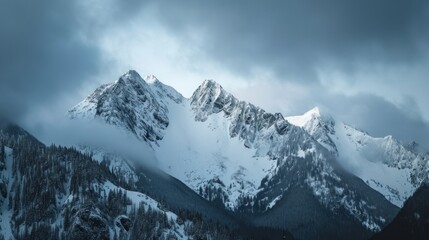 Fototapeta na wymiar Mountains in the North Cascades covered in snow