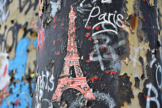 Paris graffiti on the wall with Eiffel Tower