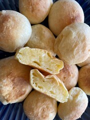 タピオカ粉で作ったもちもち食感ポンデケージョ