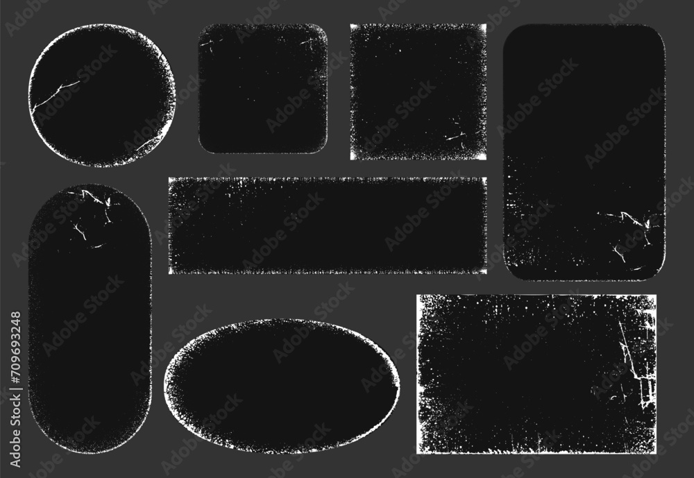 Aufkleber Grungy worn paper frames of geometric shapes with scratches. Vector isolated realistic empty black stickers with retro effect. Distressed vintage faded pages, oval and circle, rectangle and square