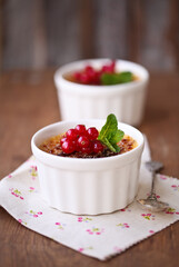 Creme brulee (cream brulee, burnt cream)