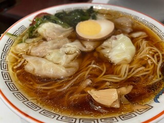 ワンタン麺