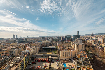 Fototapeta premium Panoramic picture of Barcelona city stretching to horizon