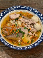 thai noodle soup