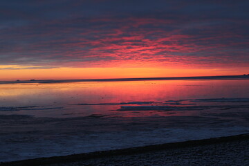 Obraz premium sunset over the sea