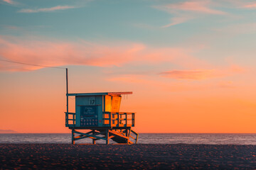 Santa Monica California Lifeguard Tower - 710026035