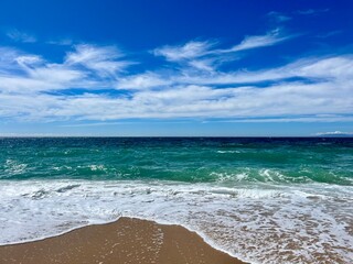Waved ocean, blue ocean horizon, seascape horizon background, natural ocean view