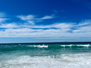 Waved ocean, blue ocean horizon, seascape horizon background, natural ocean view