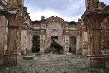 Convento de los servitas, Cuevas de Cañart, Teruel. Maestrazgo. 