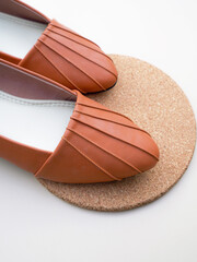 Elegant brown leather flatshoes