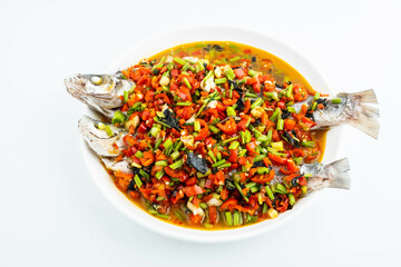 White fish with perilla and chopped pepper