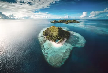 Rucksack view of island © Robert Kiyosaki