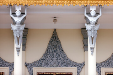 Royal palace complex.  Roof and columns detail of Phnom Penh Royal Palace Throne Hall. Phnom Penh;...