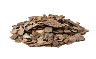 pile of french oak wood chip for smoking meat and fish isolated on white background. - obrazy, fototapety, plakaty