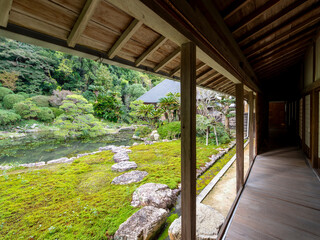 静岡県湖西市鷲津の本興寺庭園