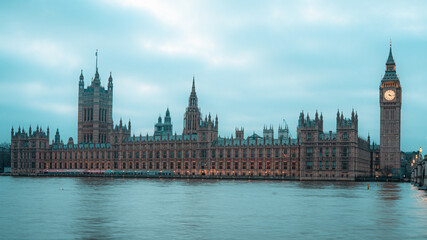 Obraz premium houses of parliament london
