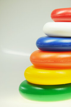 turm spielen kind bunt plastik