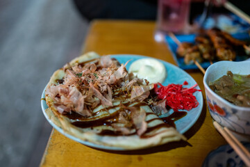 日本の沖縄県の個性的でとても美味しい料理 © 仁 藤原