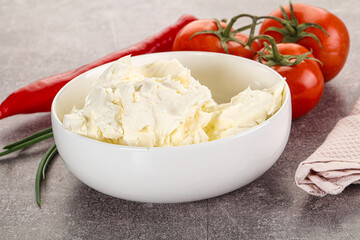 Soft Philadephia cheese in the bowl