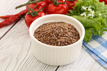 Dry Raw flax seed in the bowl