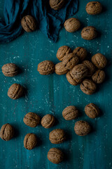 WALNUT