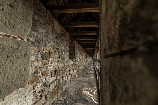 Path on the medieval city wall of Rothenburg.