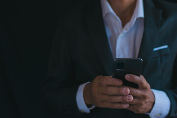 Merchants work on mobile screens, and smartphones have space to send messages.