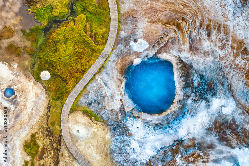 Wall mural elevated view over the geothermal blue pool blahver at hveravellir geothermal region in the highland