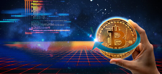 Having do bitcoin, criptomoedas se valorizam no mercado financeiro. Moeda de bitcoin na mão com tecnologia,  © Hermes Bezerra 