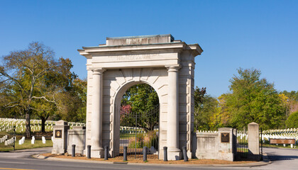 Arched entrance to Nashville National Cemetery on a bright sunny morning