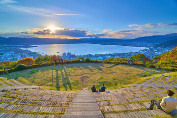 秋の長野県諏訪市 立石公園から西側の眺望(諏訪湖,岡谷市,諏訪市,下諏訪町など)