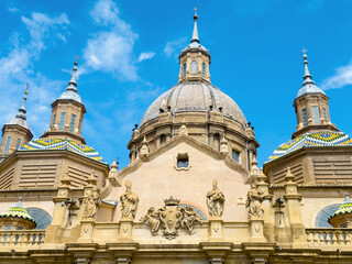 Obraz premium Basilica and cathedral of El Pilar, Zaragoza, Spain. High quality photo